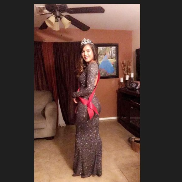 Meet your Posher, Jaxlyn - Picture 1 of 1